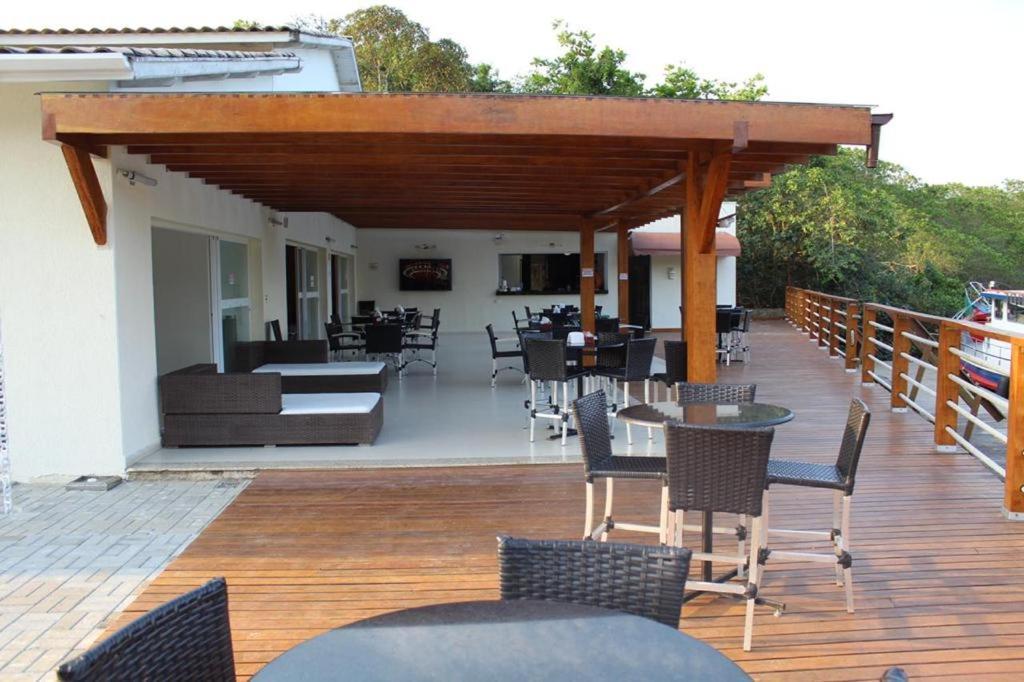 Vai Da Pesca Hotel E Marina Карагуататуба Екстериор снимка